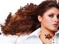 Acoperirea părului gri cu remedii populare